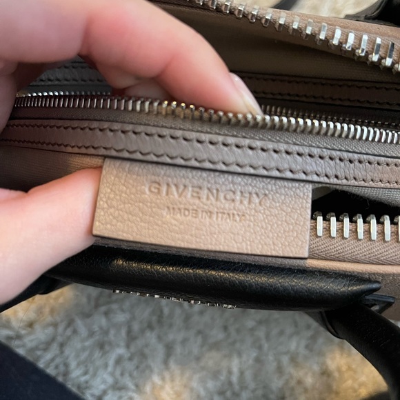 givenchy tri color antigona crossbody bag - Picture 7 of 9